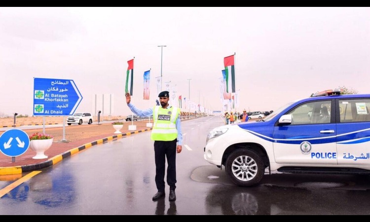 Abu Dhabi Police Warn Against Jaywalking, Urge Safe Crossings